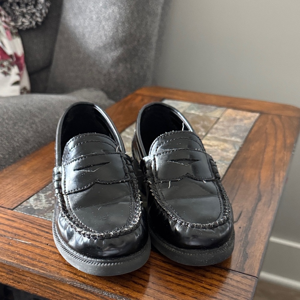 Faded Glory Black Kids Loafers